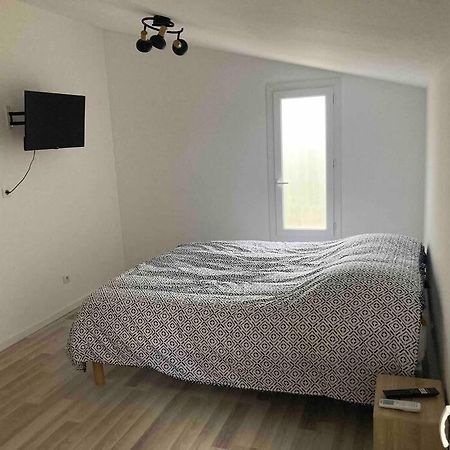 Maisonnette Neuve Avec Jardin Privatif Saran Esterno foto